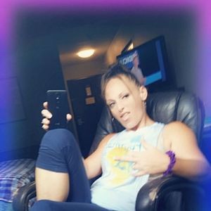 Meet your Posher, Joy